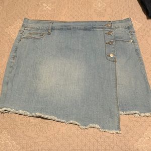 Euc totally 80s Jean skirt.Sz 15